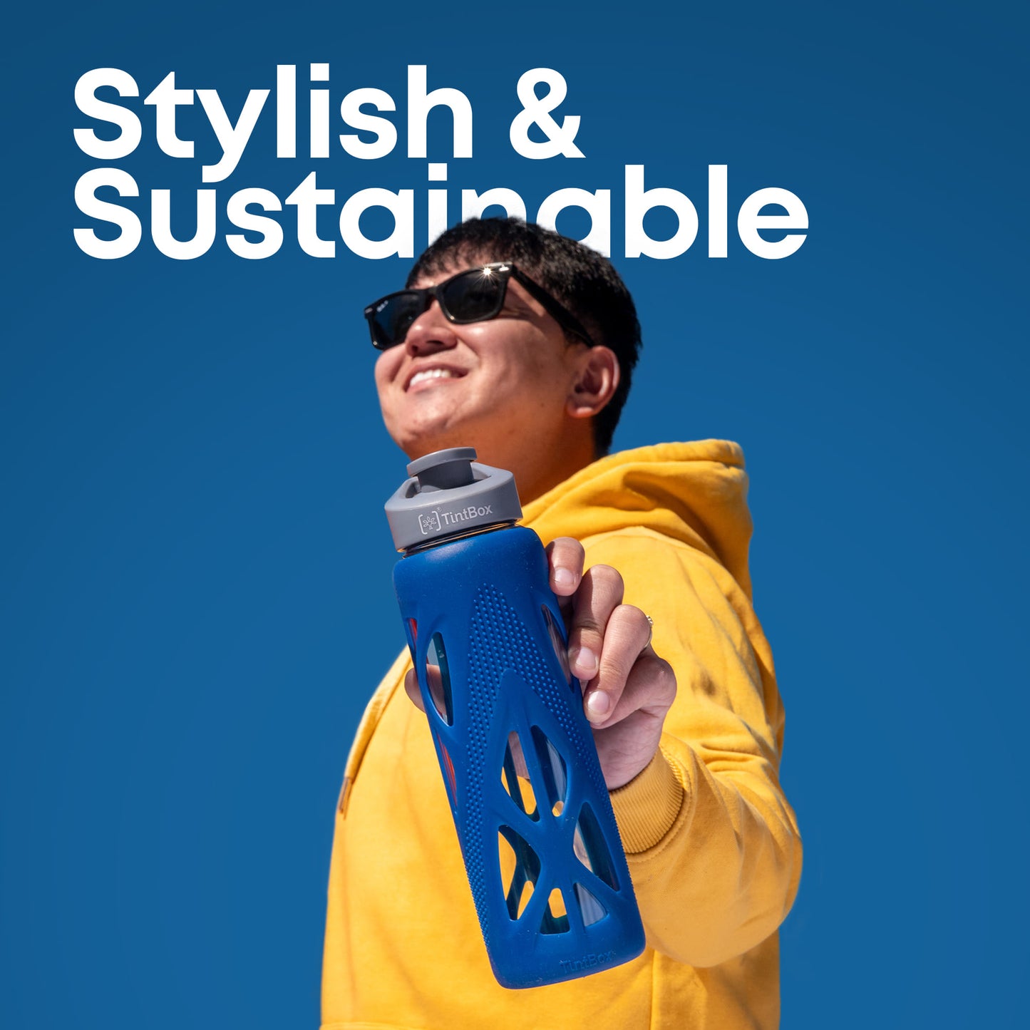 Borosilicate glass water bottle with cover (Silicone Sleeve) 750ml for Fridge, Office, Gym & Home