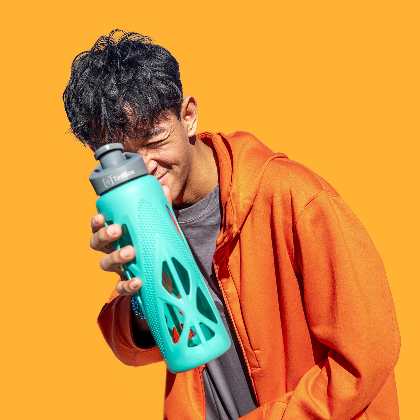 Borosilicate Glass Water Bottle with Protective Silicone Sleeve, 750 ml