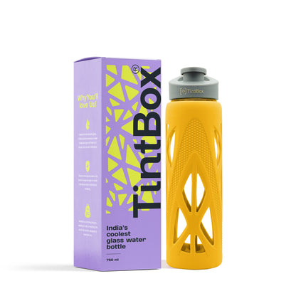 Borosilicate Glass Bottle with Protective Silicone Sleeve, 750 ml