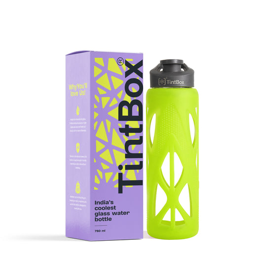 Borosilicate Glass Bottle with Protective Silicone Sleeve, 750 ml