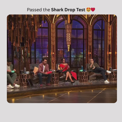 Borosilicate Glass Water Bottle with Protective Silicone Sleeve, 750 ml